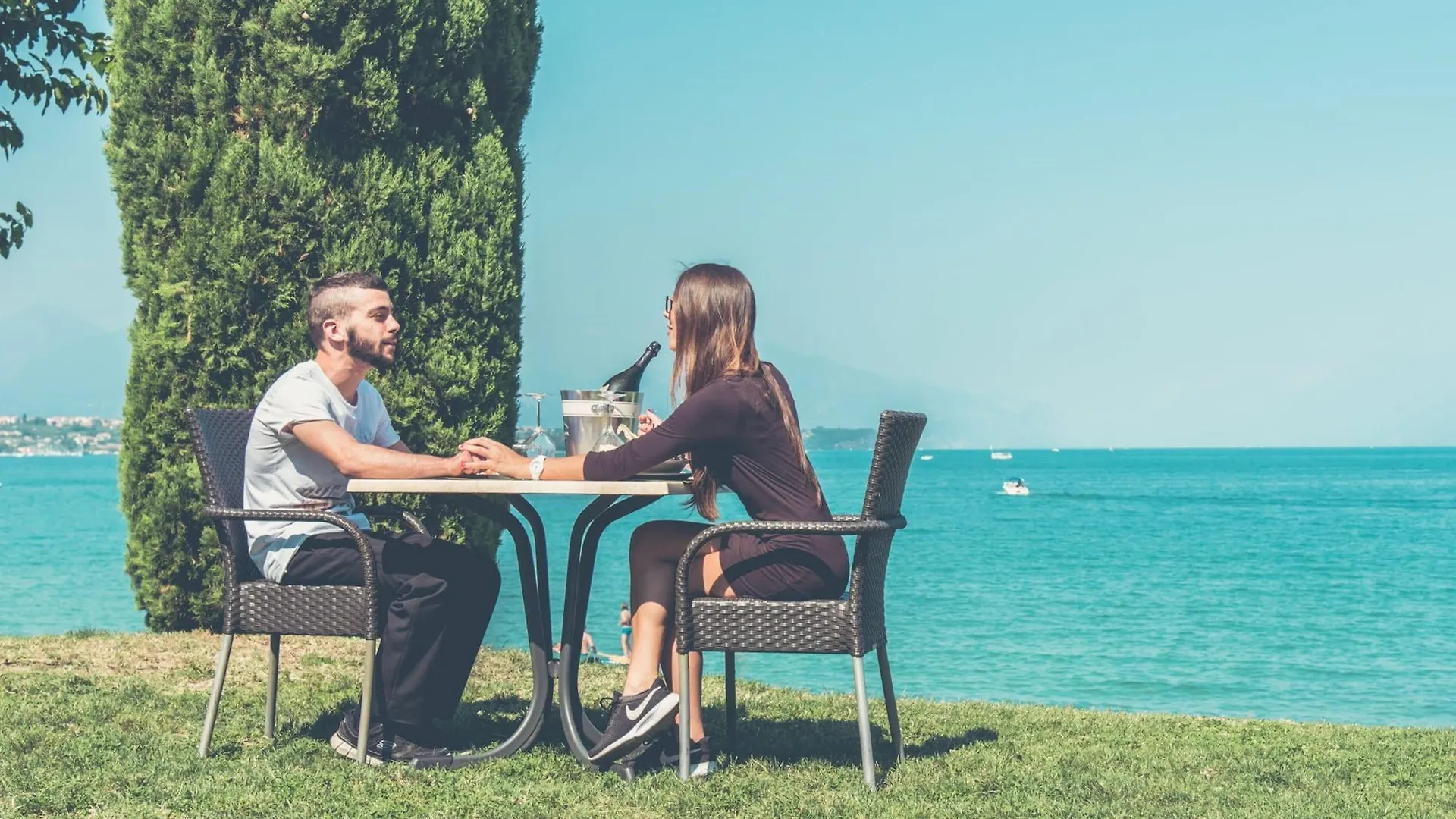 Club Del Sole Desenzano Boutique Resort Desenzano del Garda 4*,