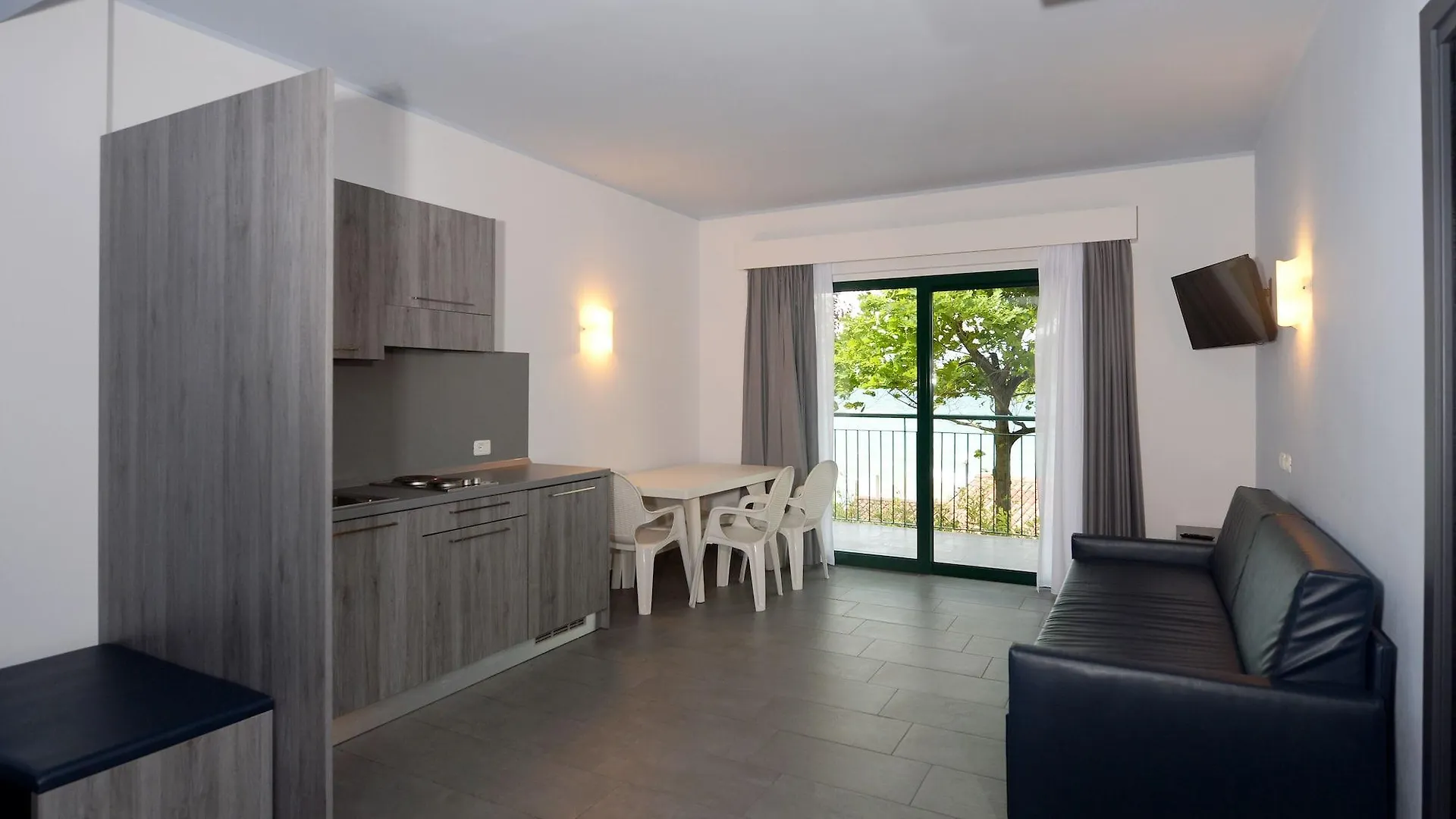 Aparthotel Club Del Sole Desenzano Boutique Resort Desenzano del Garda