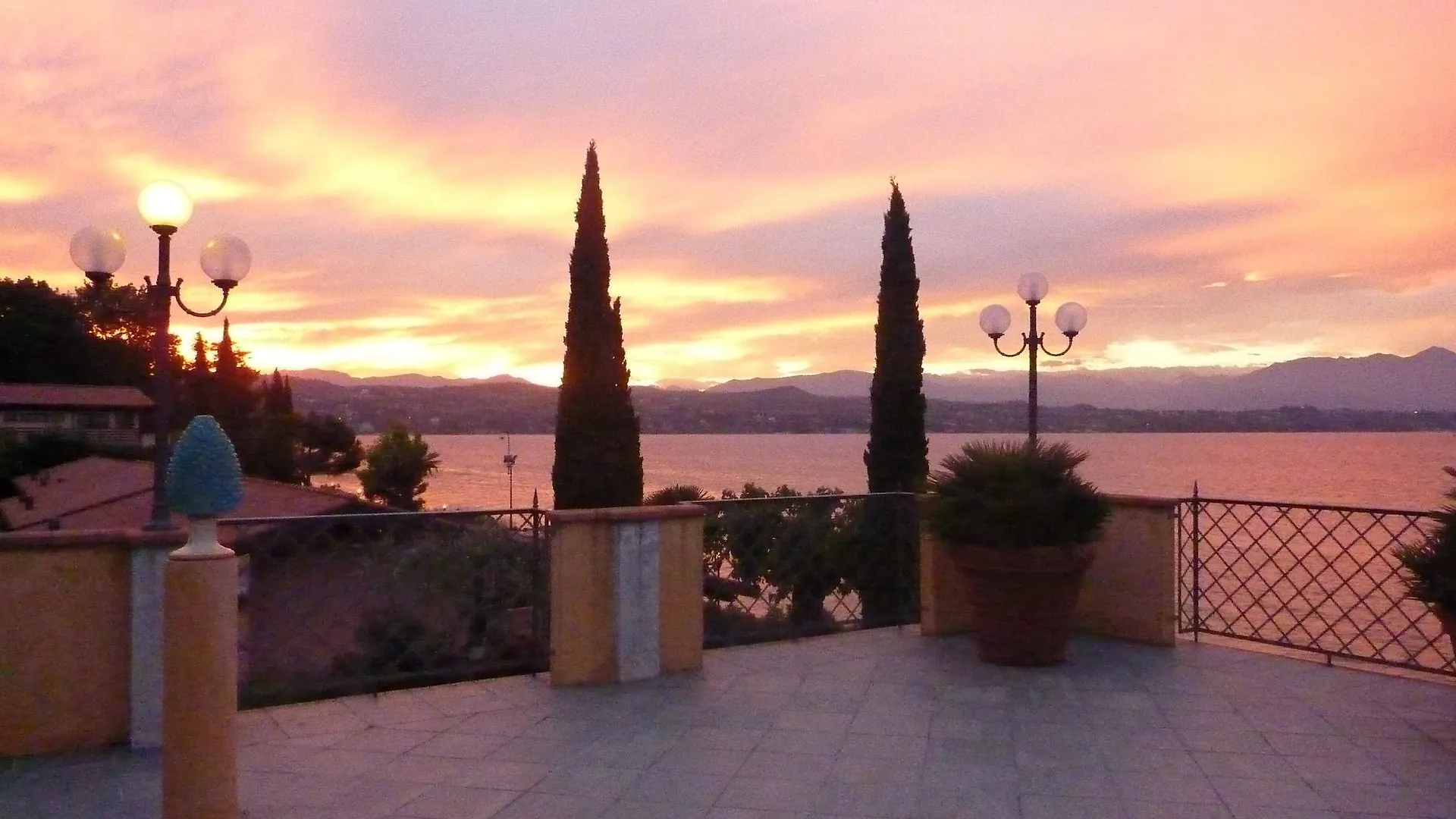 **** Aparthotel Club Del Sole Desenzano Boutique Resort Desenzano del Garda Italy