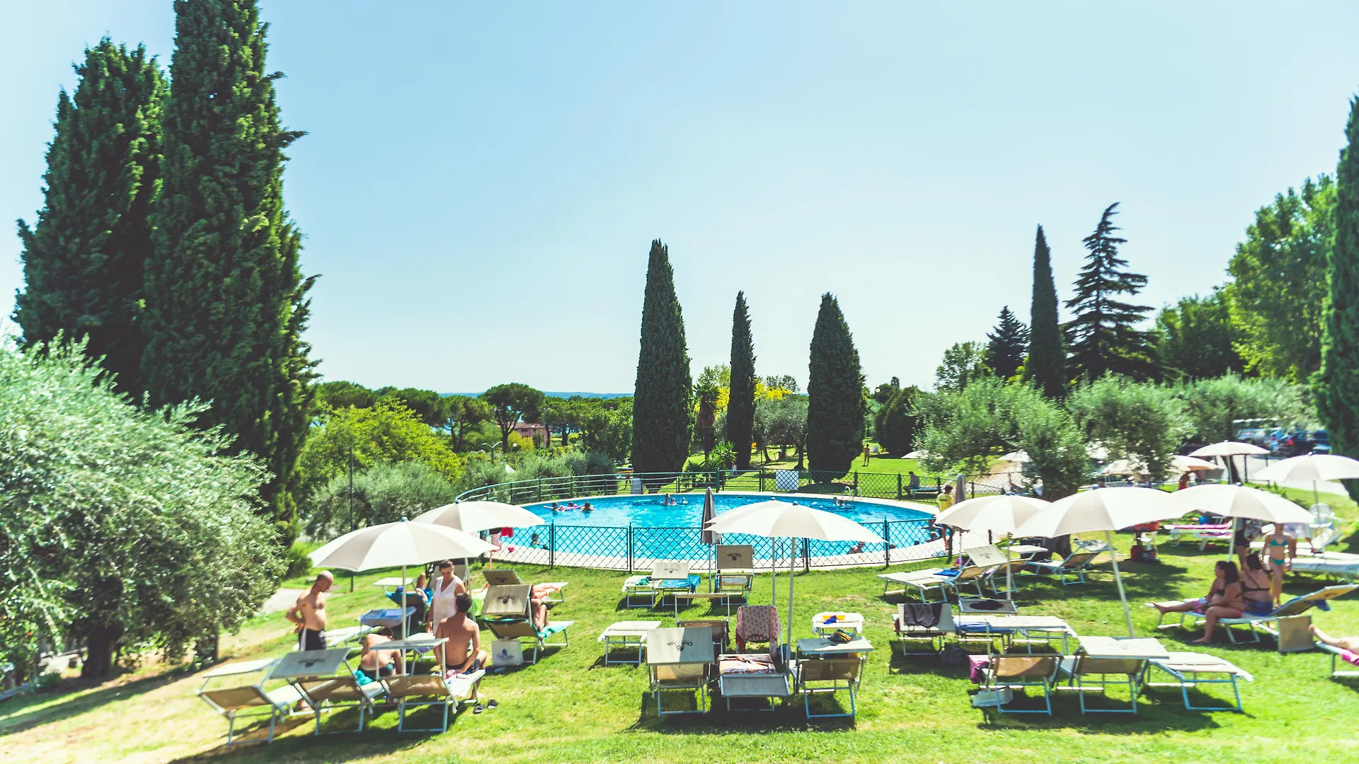 Club Del Sole Desenzano Boutique Resort Desenzano del Garda 4*,  Italy