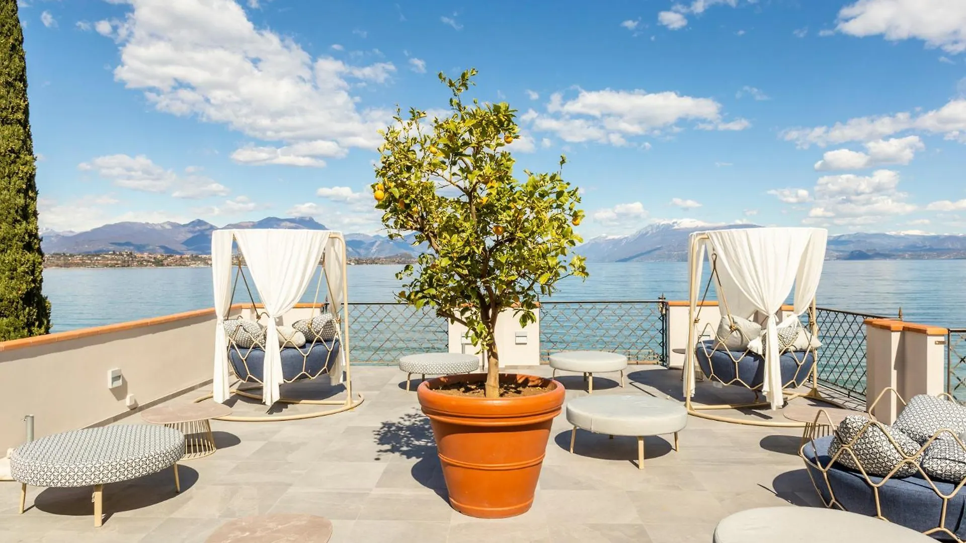 Club Del Sole Desenzano Boutique Resort Desenzano del Garda Italy