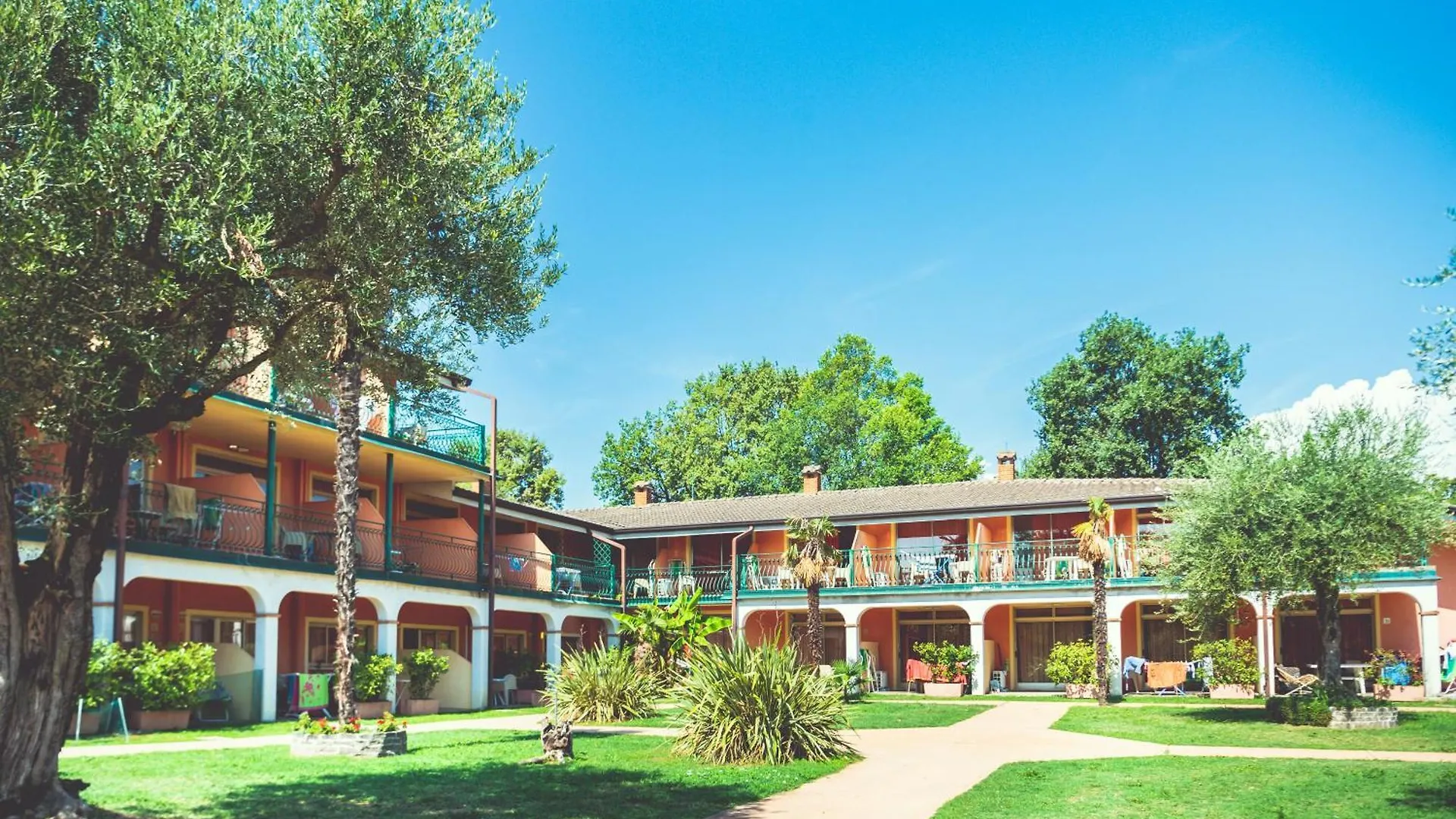 Desenzano Lake Village Desenzano del Garda Aparthotel